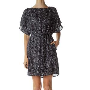 MICHAEL KORS Navy Mini Dress Navy Bat Sleeves Crew Neck Pockets SZ L EUC